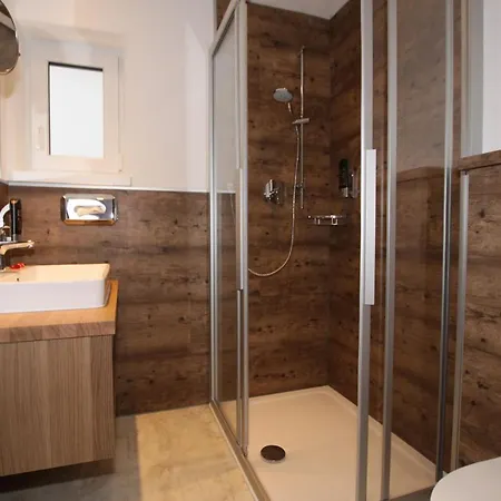 Laerchenheim Guest house