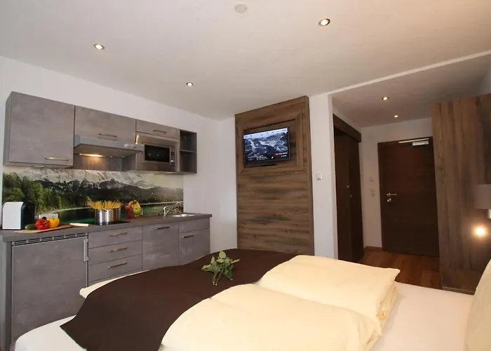 Laerchenheim Pensionat 4*